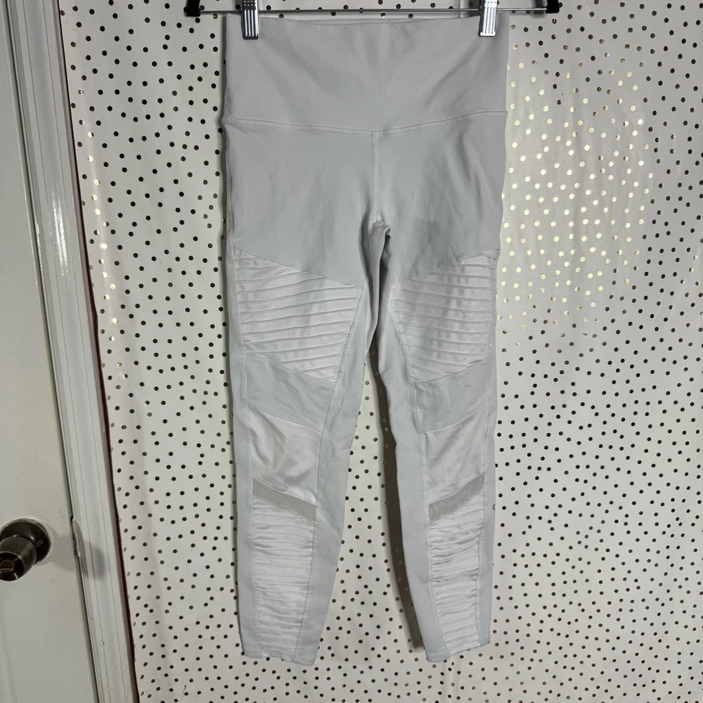 ALO Yoga White High-Waisted Leggings